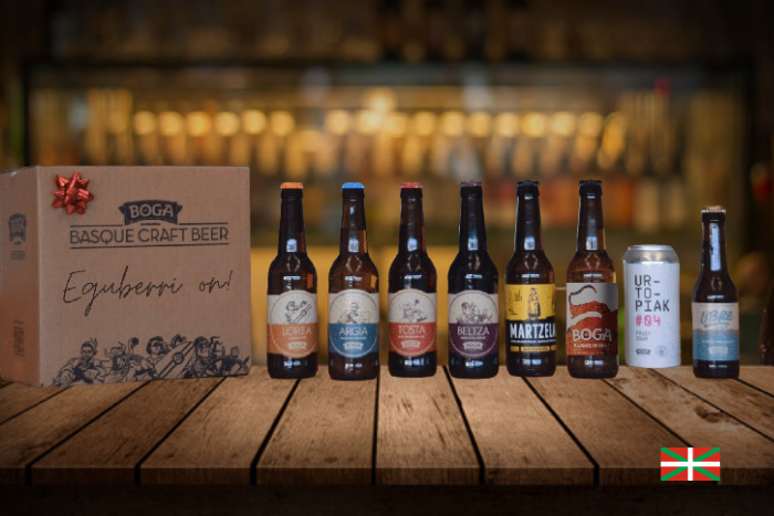 Pack Navidad: 12 botellas de cerveza surtida image